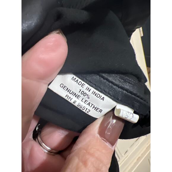 Saguaro size large womens black leather lightweight jacket - Picture 3 of 3